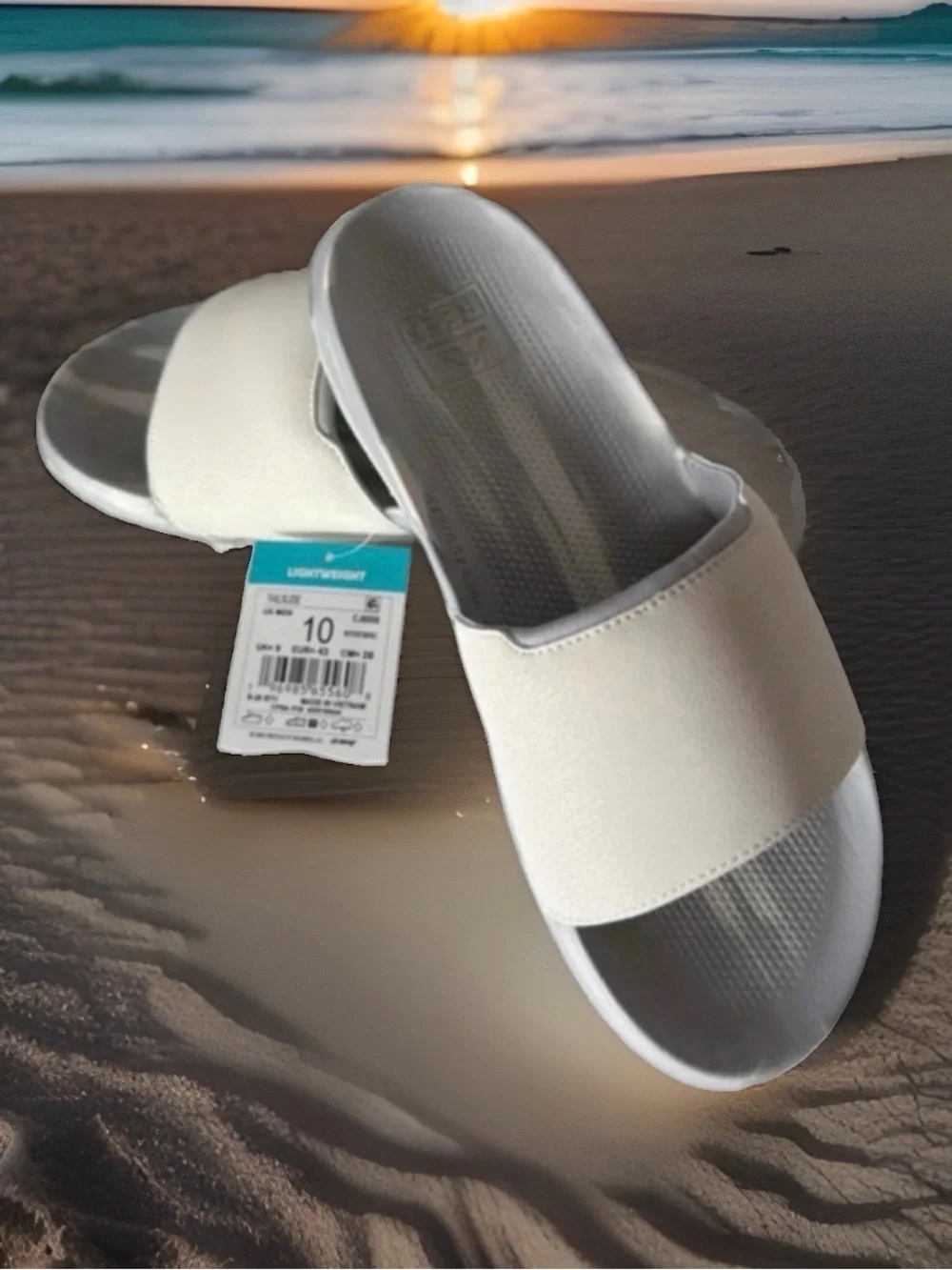 Reef Men's Size 10 Tailslide Slip on Sandals. White. New with Tags